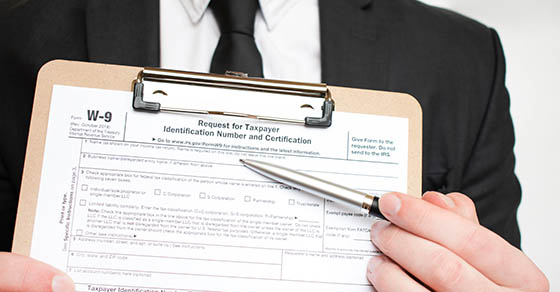 Got independent contractors? Get to know Form W-9