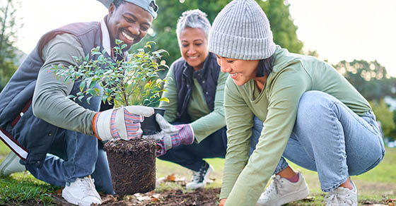 Make recruiting volunteers a community affair
